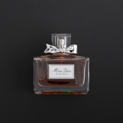عطر كريستيان ديور ميس ديور - أو دي بارفيوم للنساء