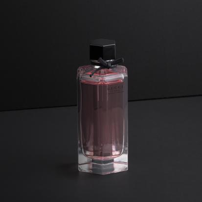 عطر قوتشي فلورا جورجيوس جاردينيا - أو دي تواليت للنساء 100مل