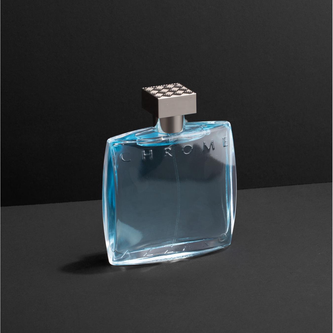 عطر ازارو كروم صندوق هدايا مع ورد وشمعة