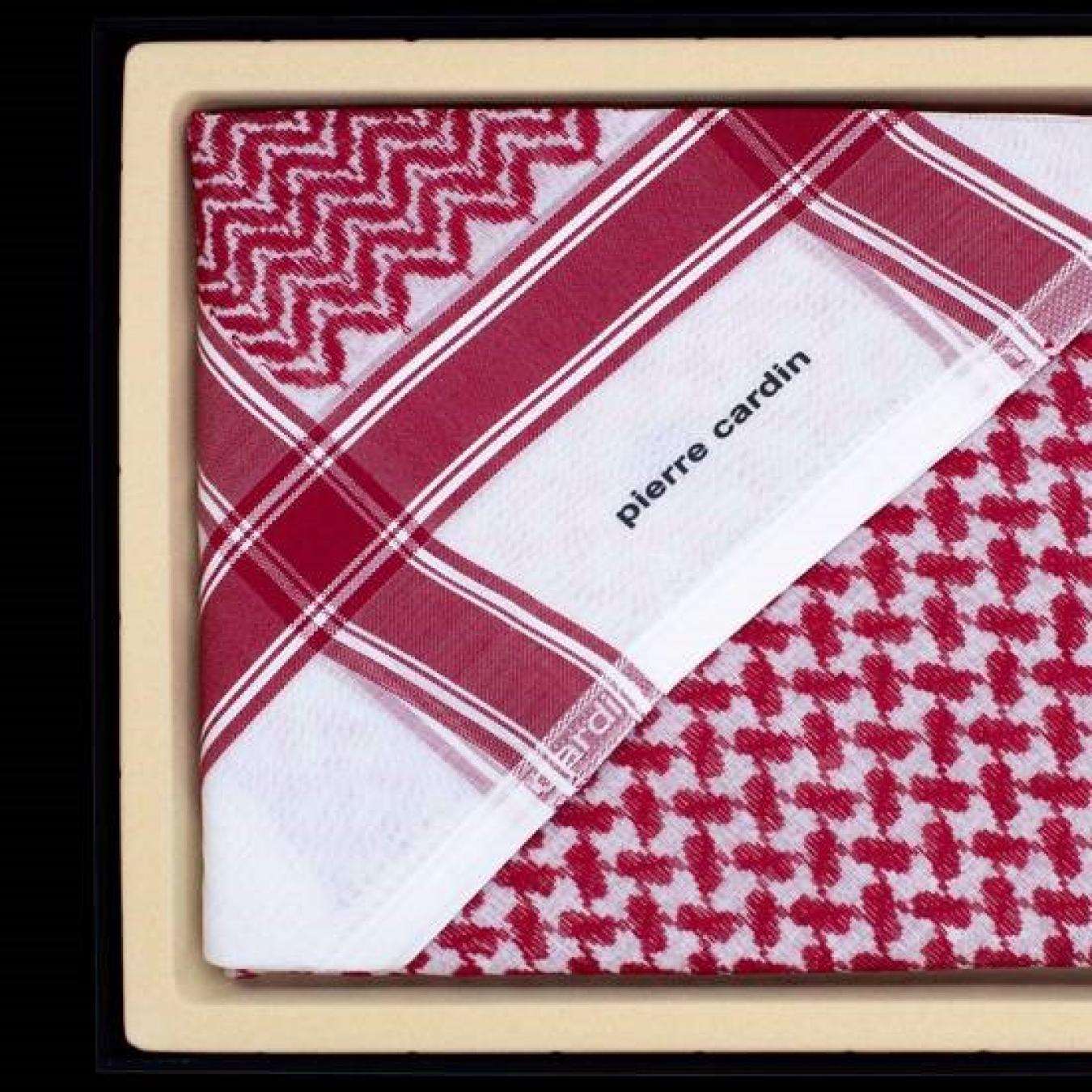 شماغ بيير كاردان احمر PG-R 2022