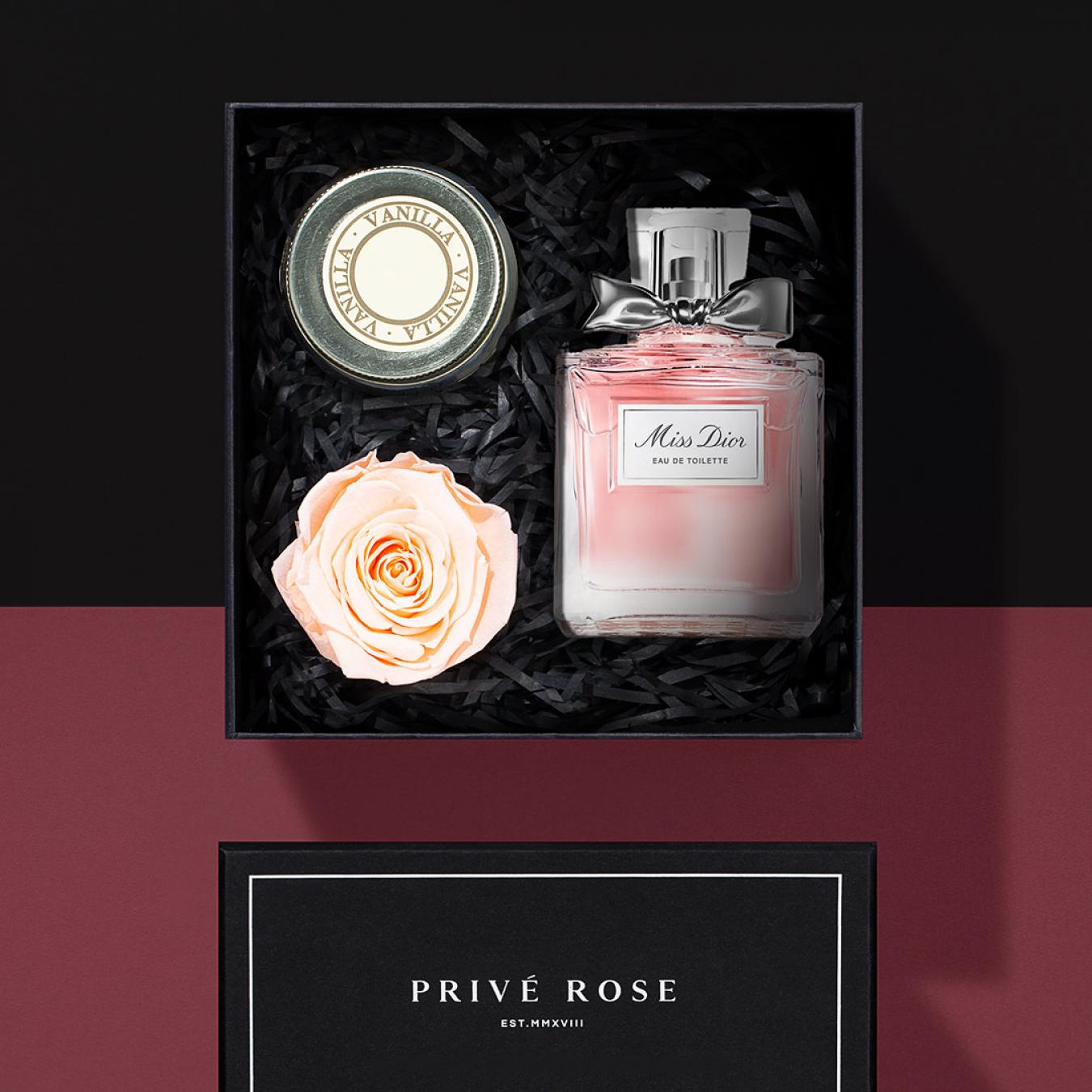 هدية عطر كريستيان ديور ميس ديور مع وردة وشمعة