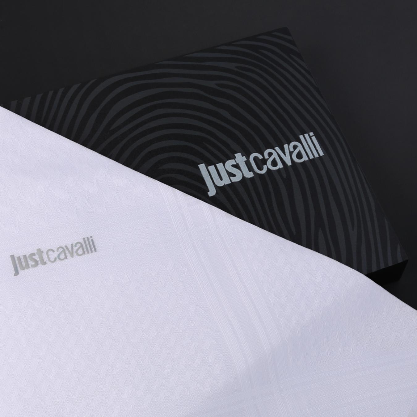 شماغ جست كافالي ابيض ايطالي J.C-W