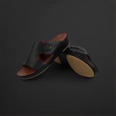 حذاء شرقي فخم جلد اسود من فالور V023
