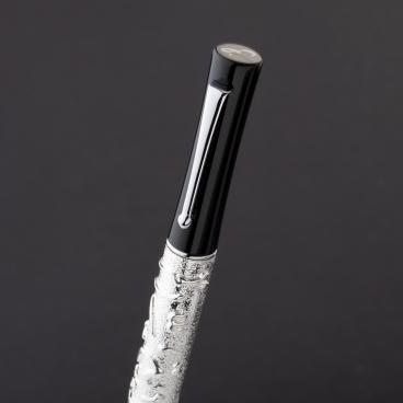 قلم الضاد الفضي ريشة