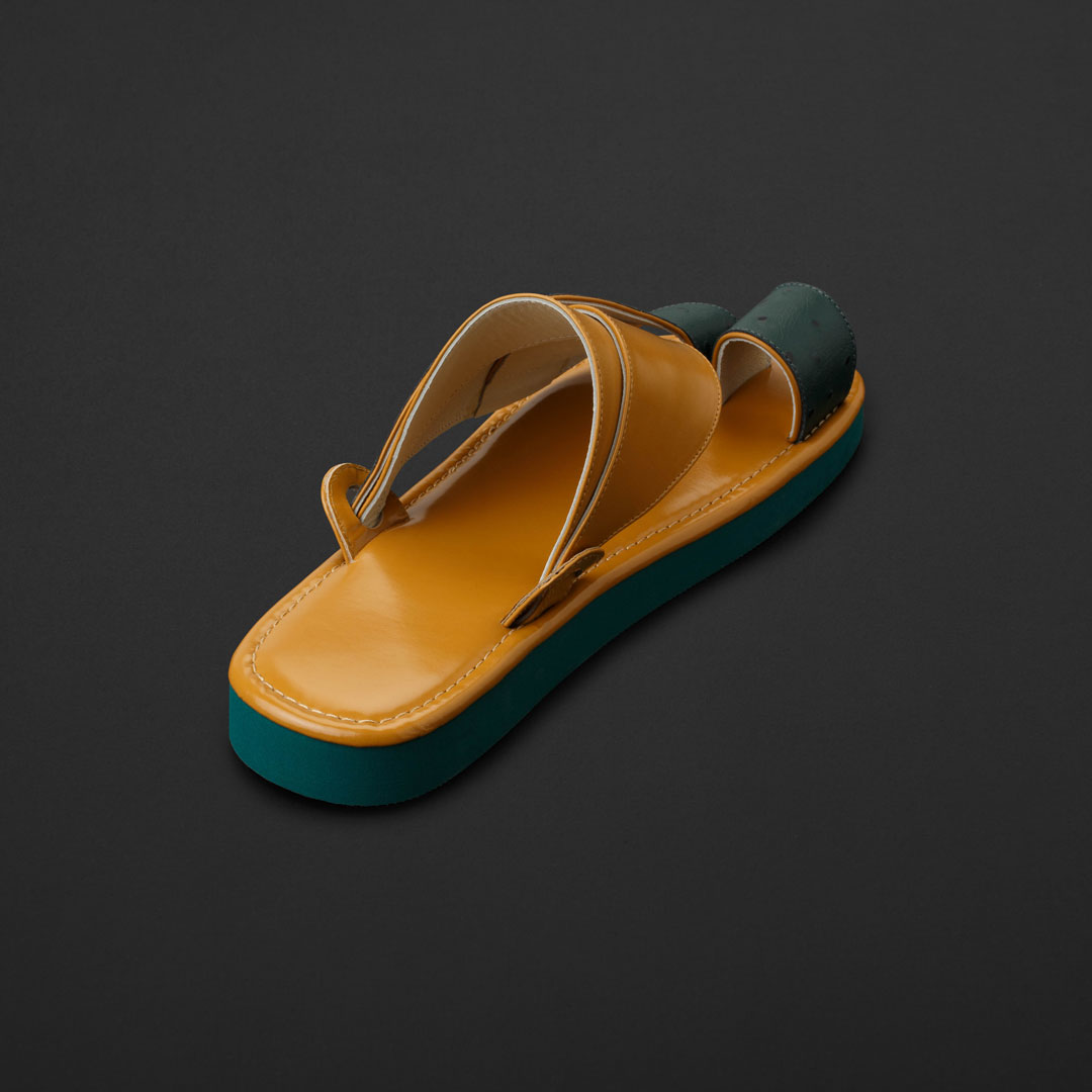 حذاء شرقي جلد طبيعي اخضر زيتي جملي سوادنس MS458