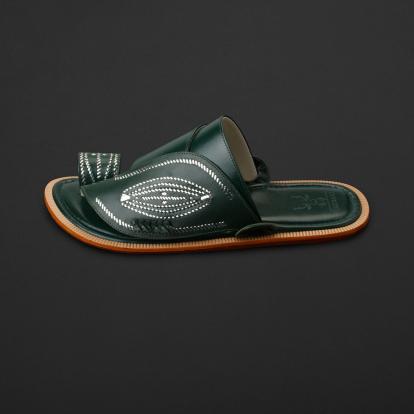 حذاء مطرز اخضر زيتي سوادنس MS463