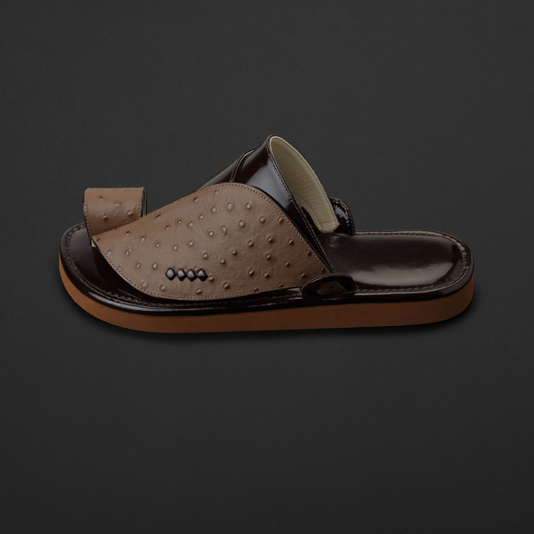 حذاء شرقي جلد طبيعي بني اسود سوادنس MS465