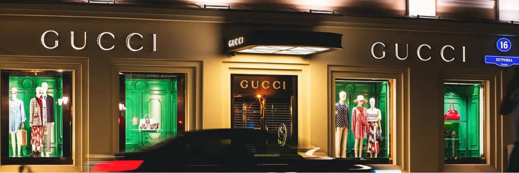 ما الذي يجعل ماركة Gucci أحد أشهر العلامات التجارية؟