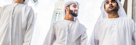 أنواع موديلات الثوب الإماراتي