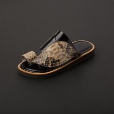 حذاء شرقي جلد طبيعي اسود بيج سوادنس MS302