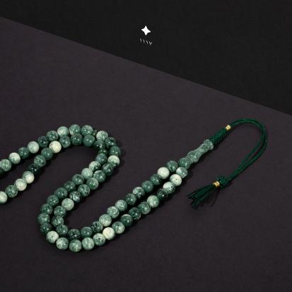 سبحة بكلايت اخضر معرق مع كركوشة سوادنس TK315